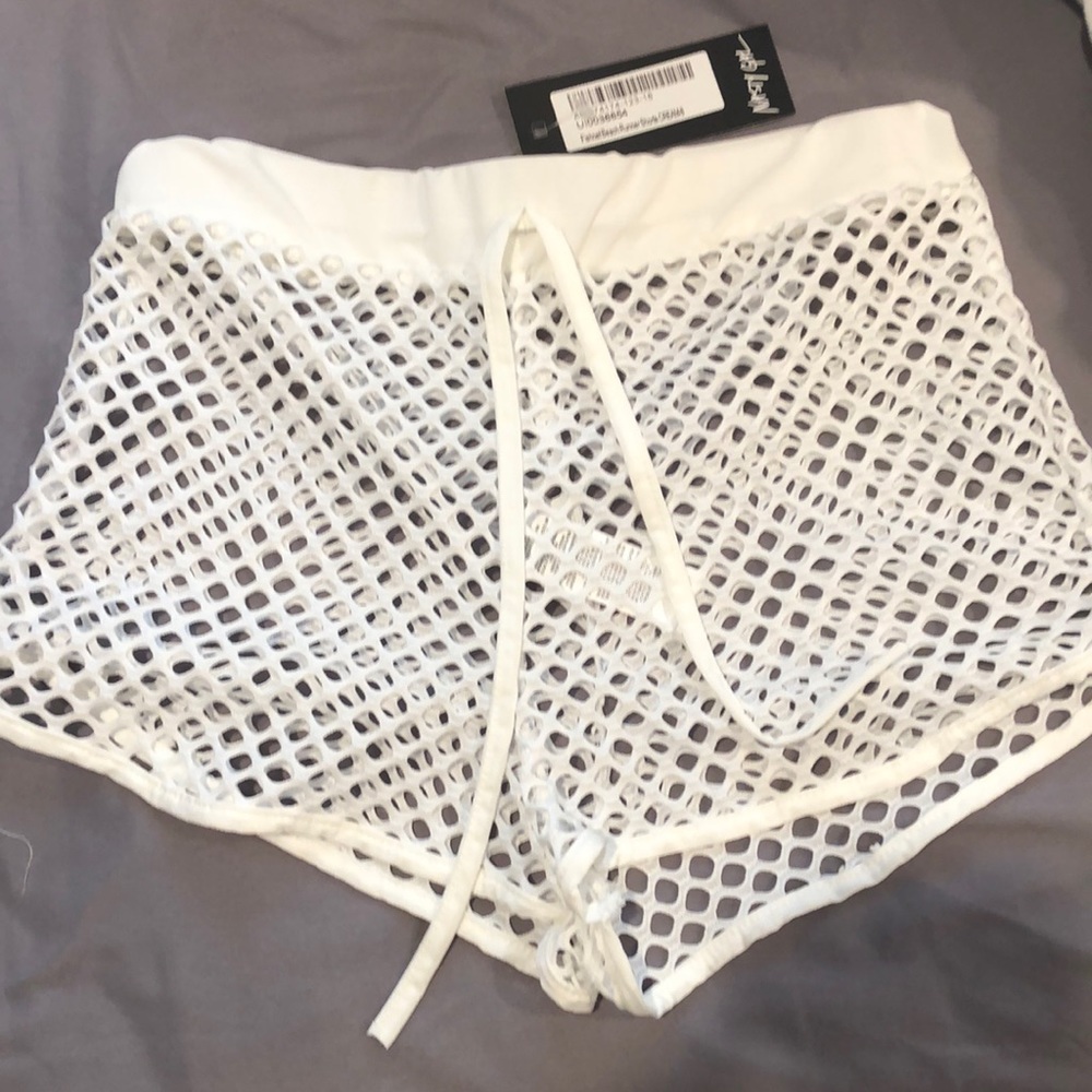 Fishnet shorts